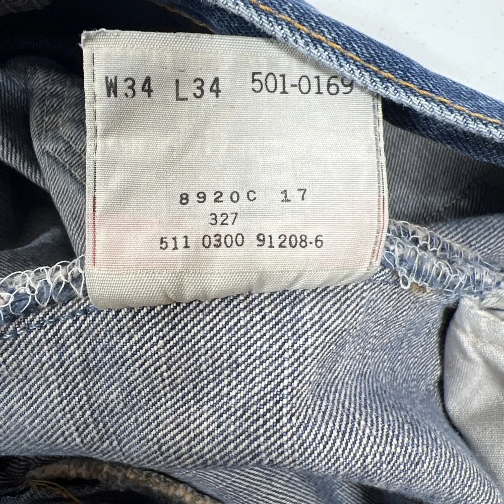 Vintage Levi's Men's 501 Button Fly Classic Blue Denim Jeans Size 34X34